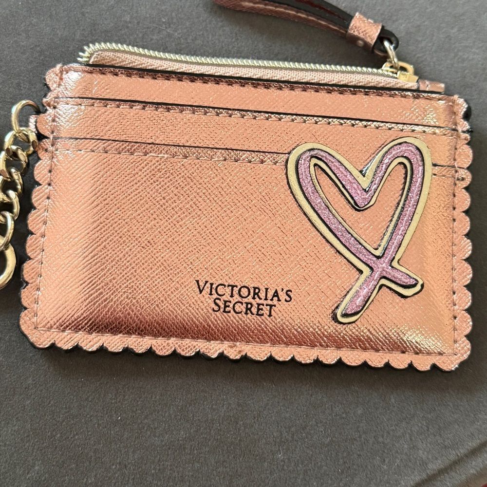 Victoria's Secret Metallic Rose Gold Wallet Card Holder Case With Heart Keychain - Picture 2 of 7
